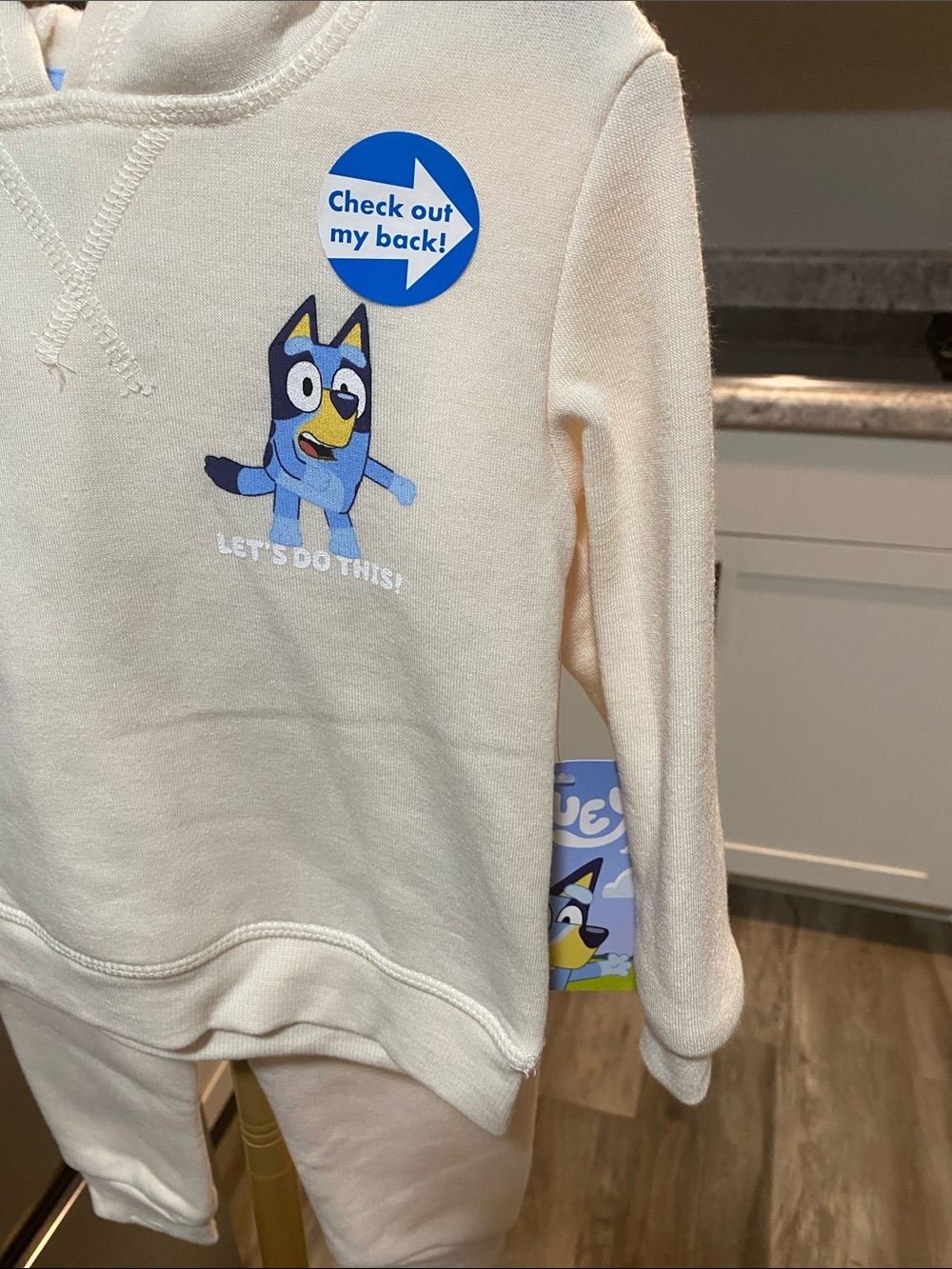Bluey Cream Kids' Hoodie & Jogger Set with Blue Character Graphic 2T Boys & Girl - Picture 2 of 6